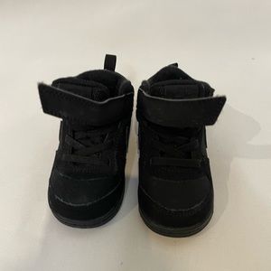BabyToddler Boy’s Nike Sneakers. Toddler Size U.S 6C Color Black